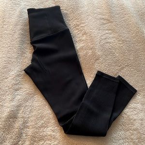 New without tags- Elation Rib Tight Leggings
